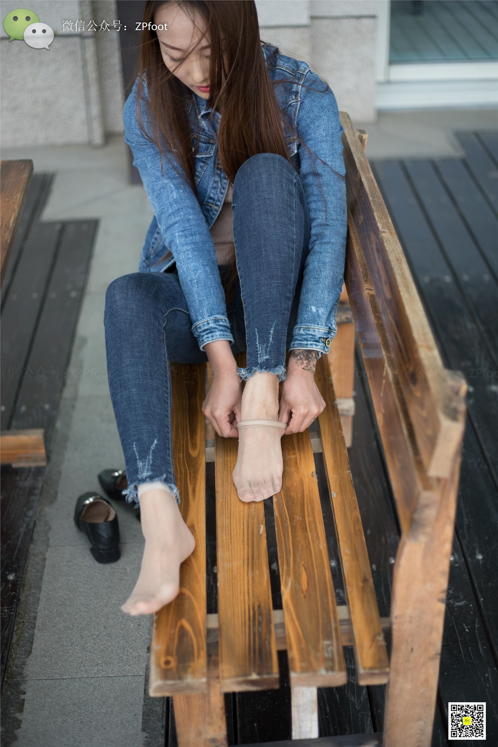 LSS山茶摄影 NO.017 舞蹈老师的短丝